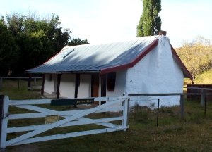 Molesworth Cob Cottage